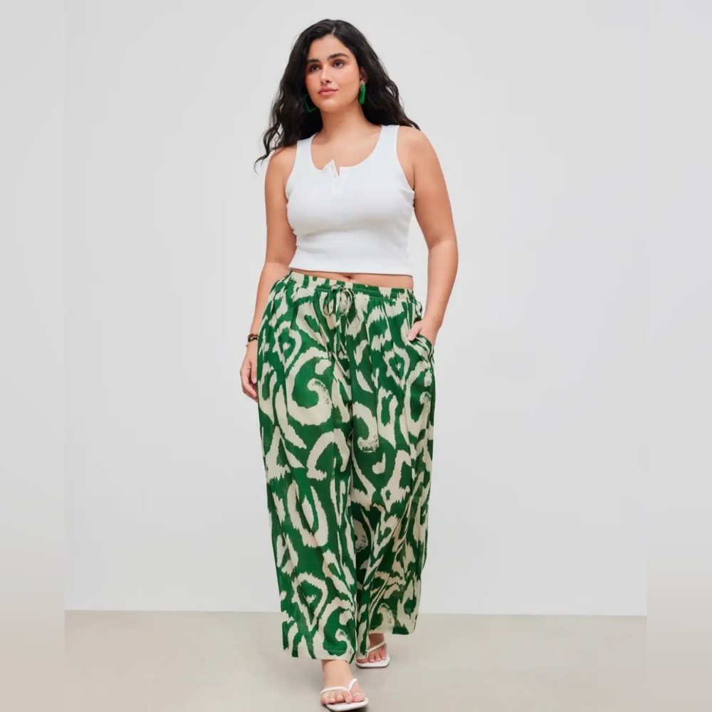 NWT Cider Mid-Rise Green Abstract Print Wide Leg Pants Size 4X
